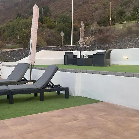 Casa Canaria Acero Nyaraló *