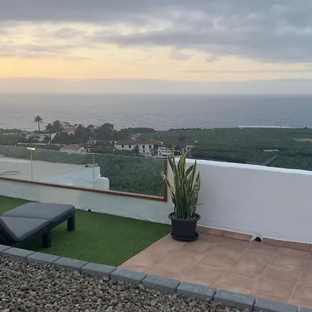 Nyaraló Casa Canaria Acero *